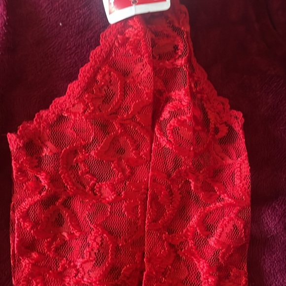 Lace red Sleeves - Picture 3 of 4